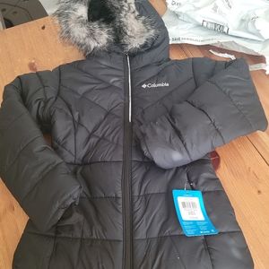 New with tags girls size 7/8 Columbia winter coat.